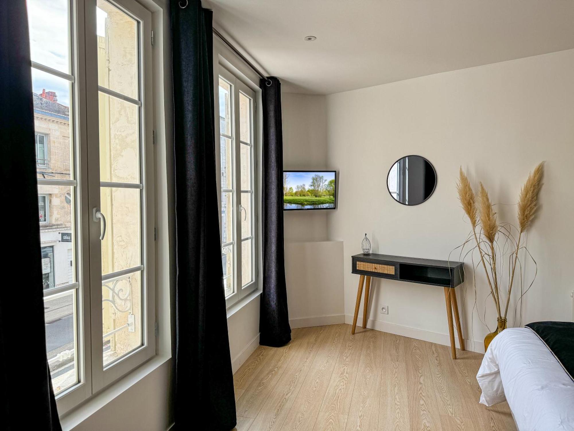 Cozy Niort Lägenhet Exteriör bild