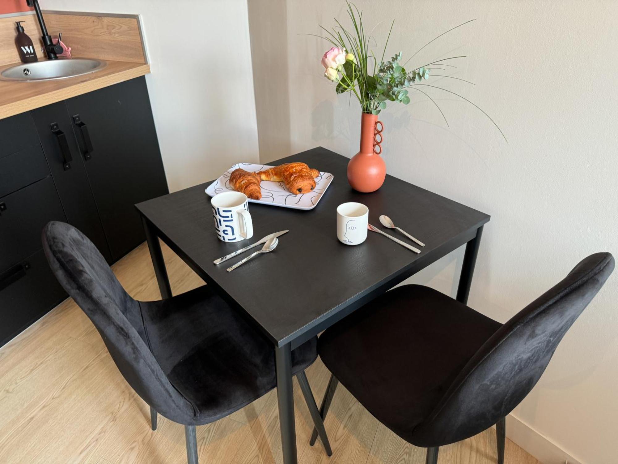 Cozy Niort Lägenhet Exteriör bild