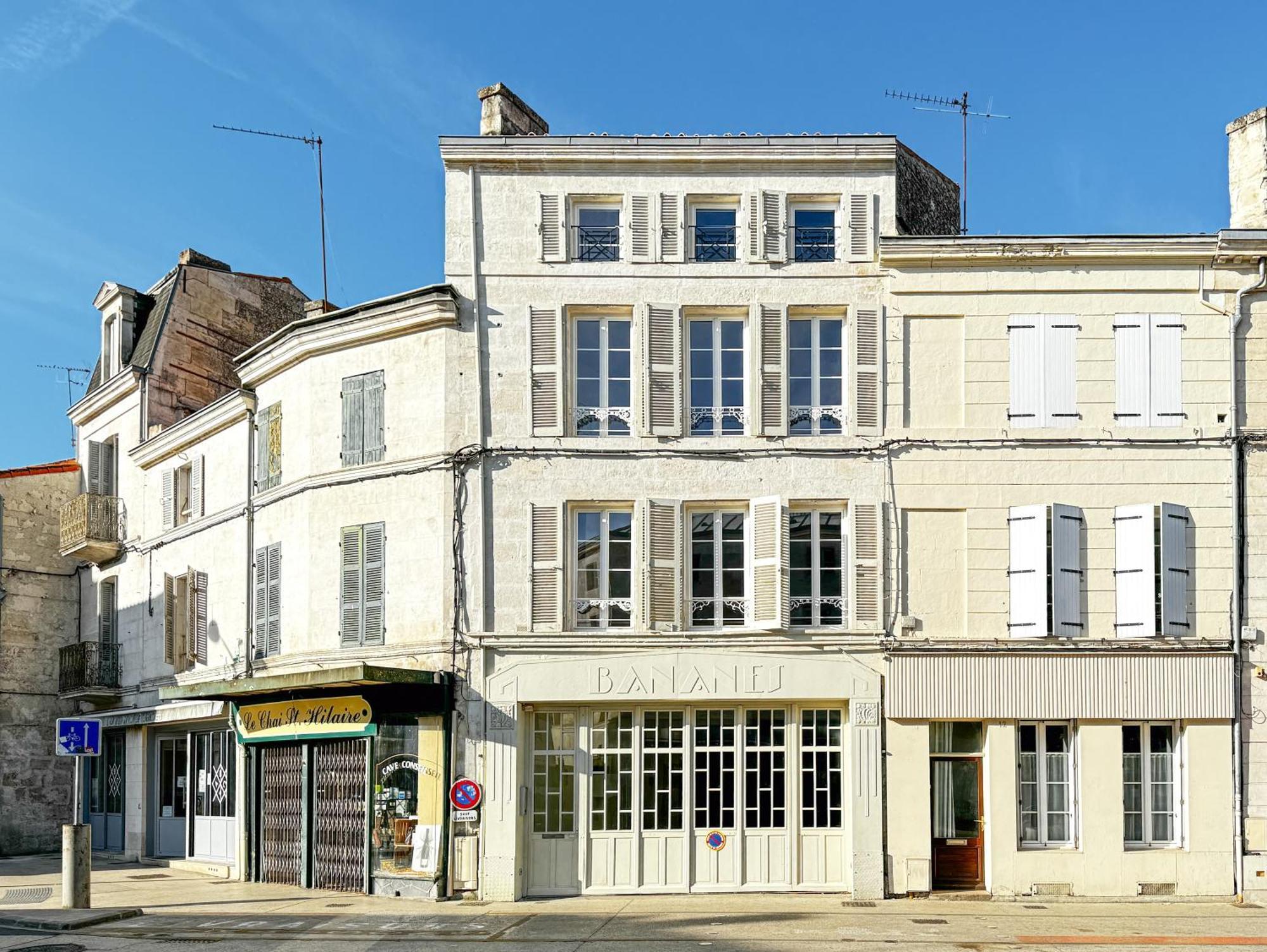 Cozy Niort Lägenhet Exteriör bild